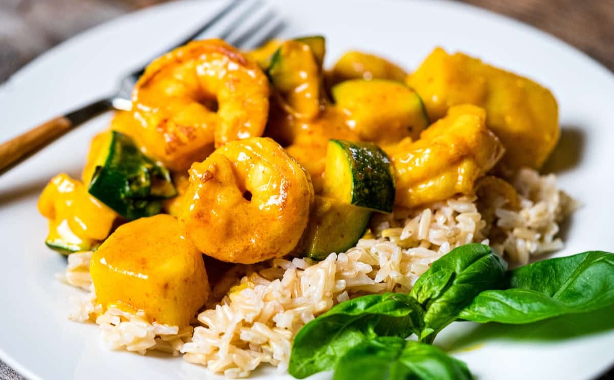 Prawns and Banana Curry Prawns and Banana Curry